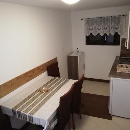 Apartman Cvita Tkon Εξωτερικό φωτογραφία