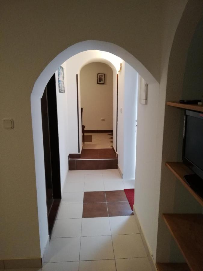 Apartman Cvita Tkon Εξωτερικό φωτογραφία